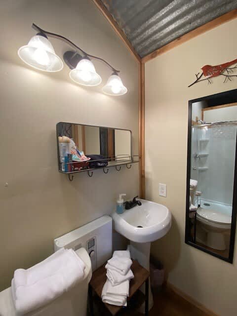 Canyon Lake Family Retreat | Photo 82