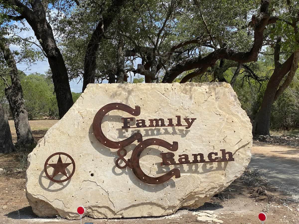 Canyon Lake Family Retreat 3