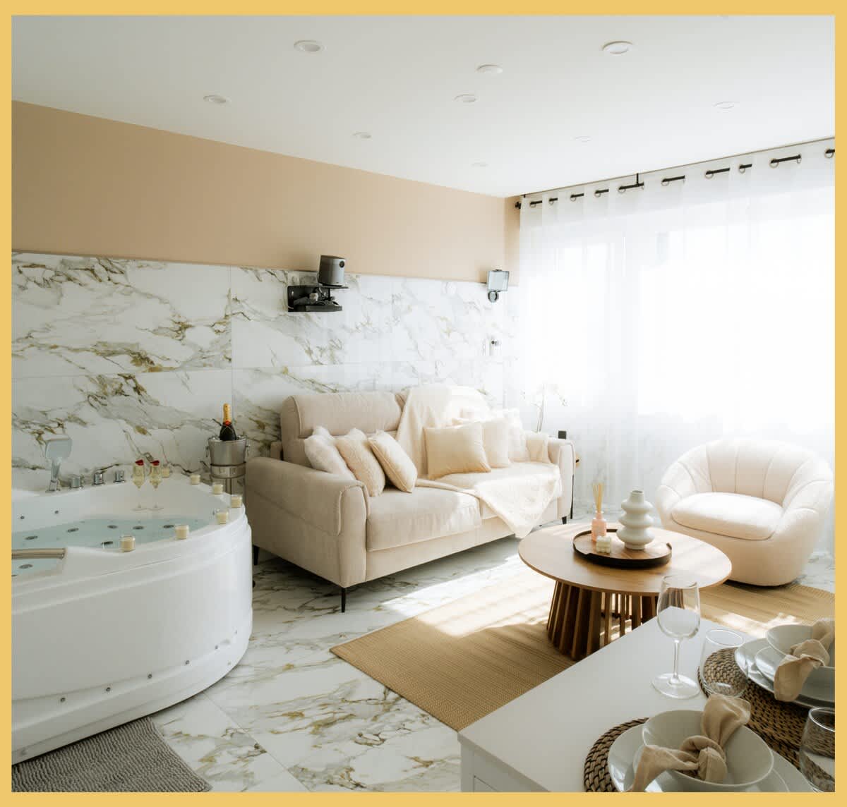 B Unique Appartement Jacuzzi / Cinéma - photo 5