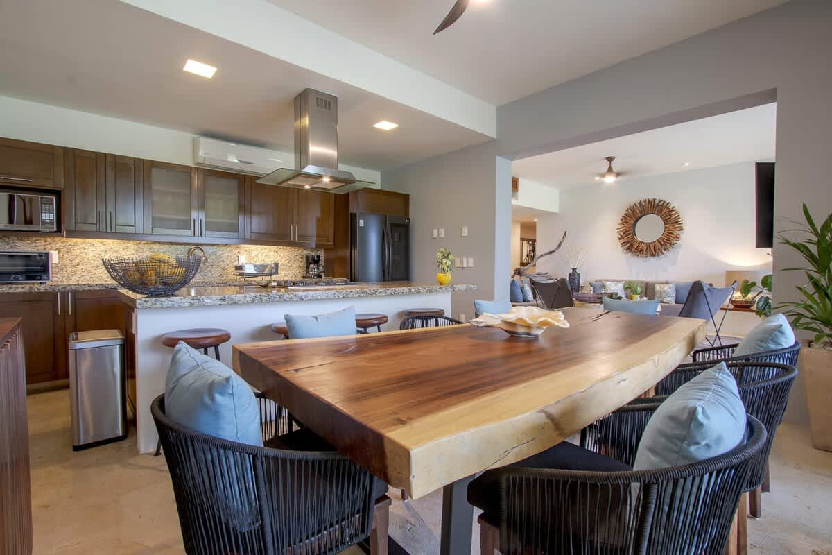 View 8