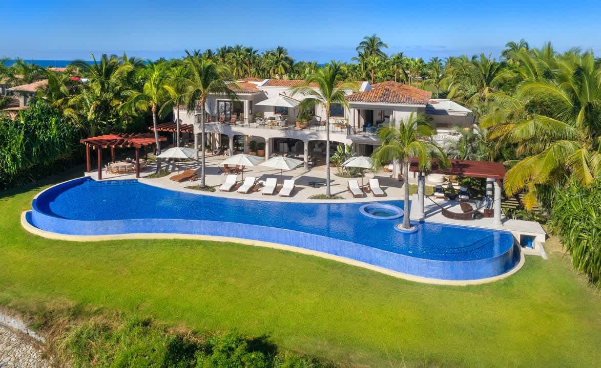 Casa La Vida: Exclusive Luxury by the Sea in Punta — Punta Mita, Nayarit — vacation rental