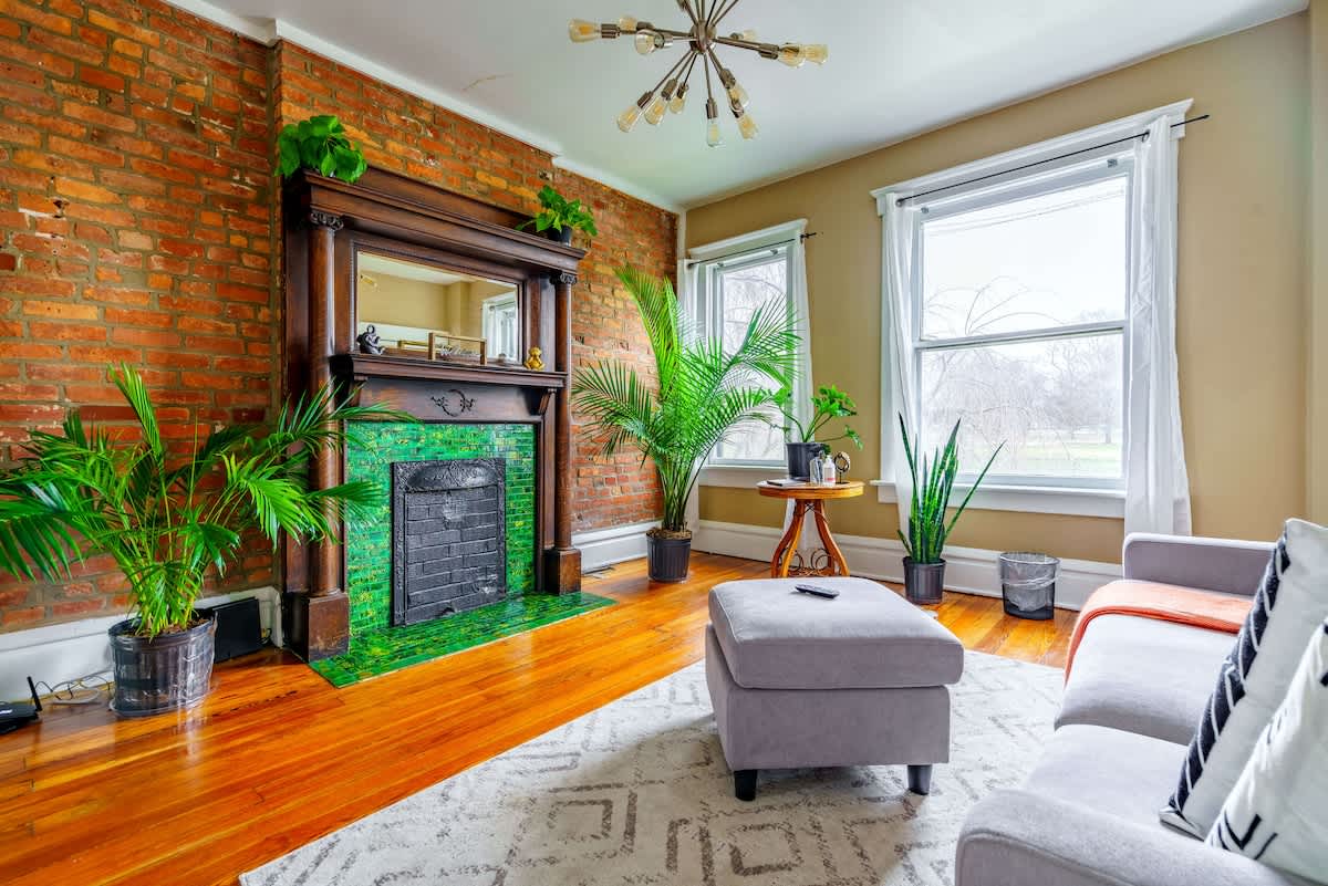 🌿 Jungle Book by Jungle House | Downtown & Short North | Free Parking | 5,800+ Reviews | Near Convention Center & Nationwide Arena & Ohio State | Walk to High Street 6