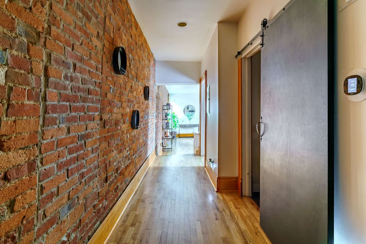 🌿 Book Loft by Jungle House | 5,800+ Reviews | Downtown & Short North |