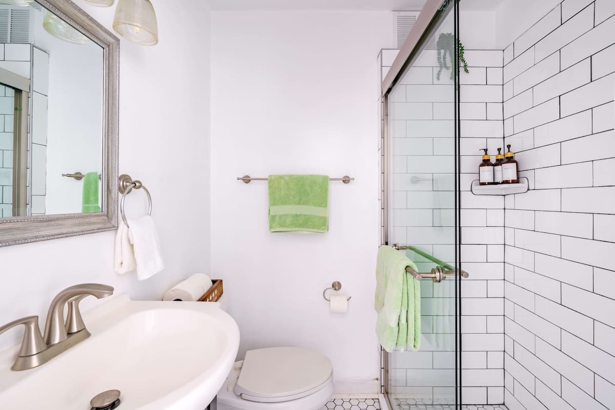 🌿 Goodale Oasis by Jungle House | Downtown & Short North | Walk to High Street | Private Parking | 5,800+ Reviews | Near OSU, Convention Center & Nationwide Arena - Foto 27