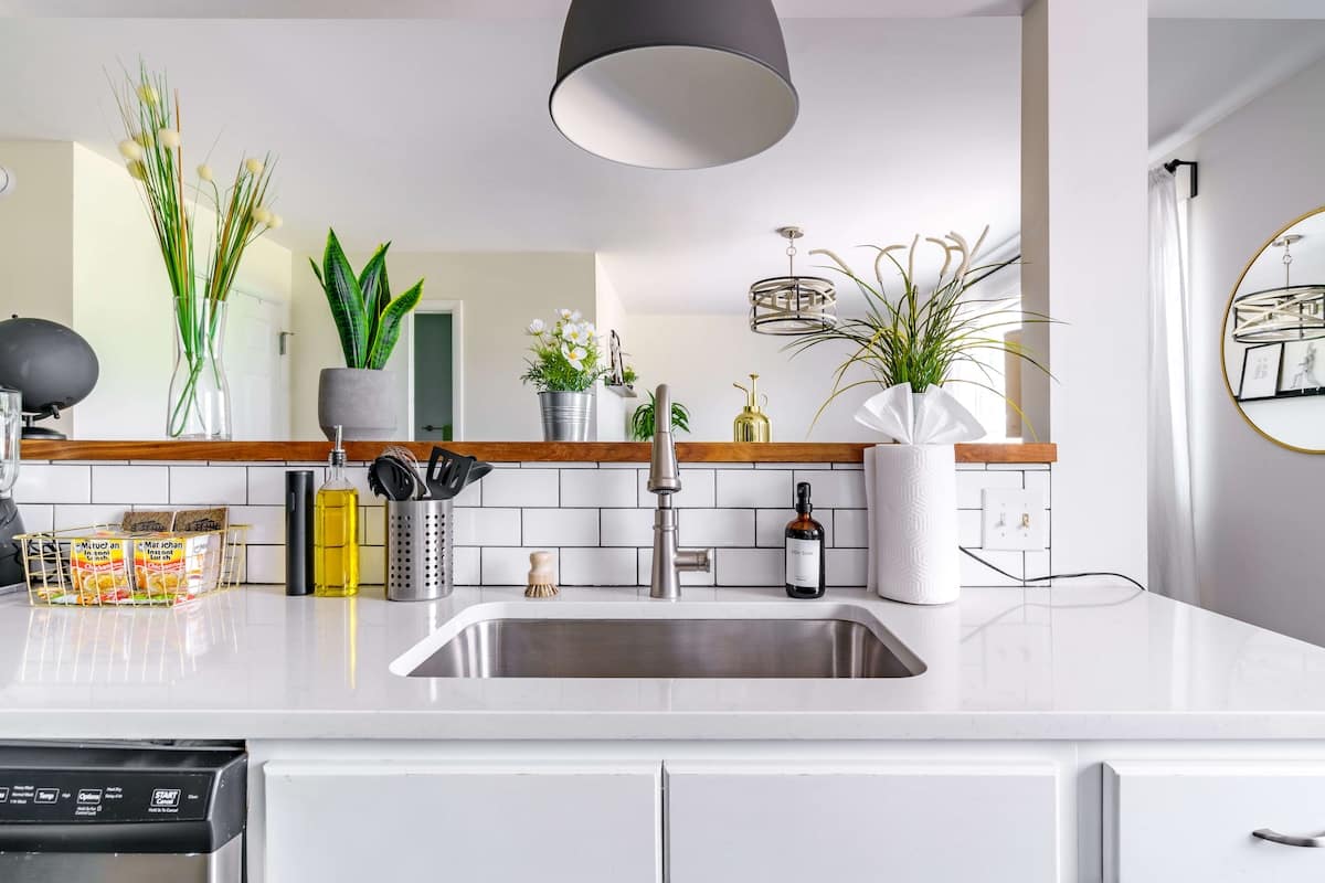 🌿 Goodale Oasis by Jungle House | Downtown & Short North | Walk to High Street | Private Parking | 5,800+ Reviews | Near OSU, Convention Center & Nationwide Arena - Foto 39