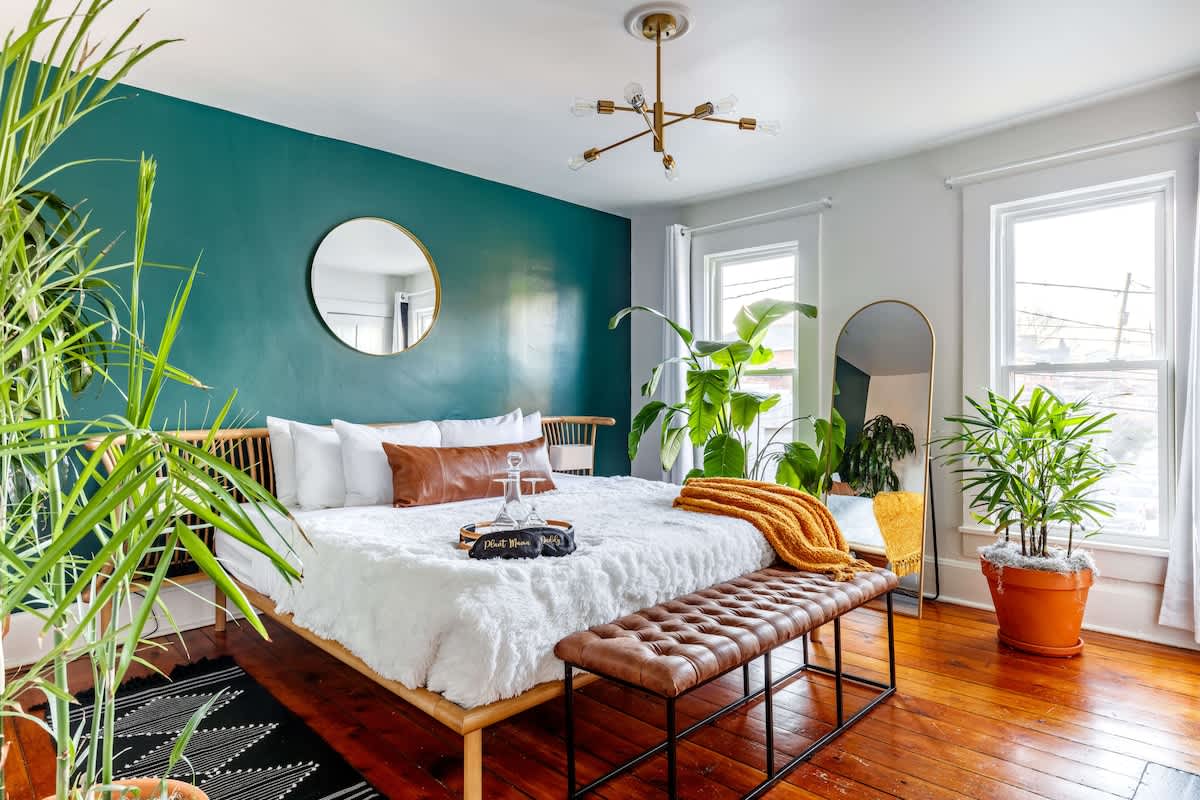🌿 Casita Verde by Jungle House | Downtown & Short North | Free Parking | 5,800+ Reviews | Near Convention Center & Nationwide Arena & Ohio State | Walk to High Street 3