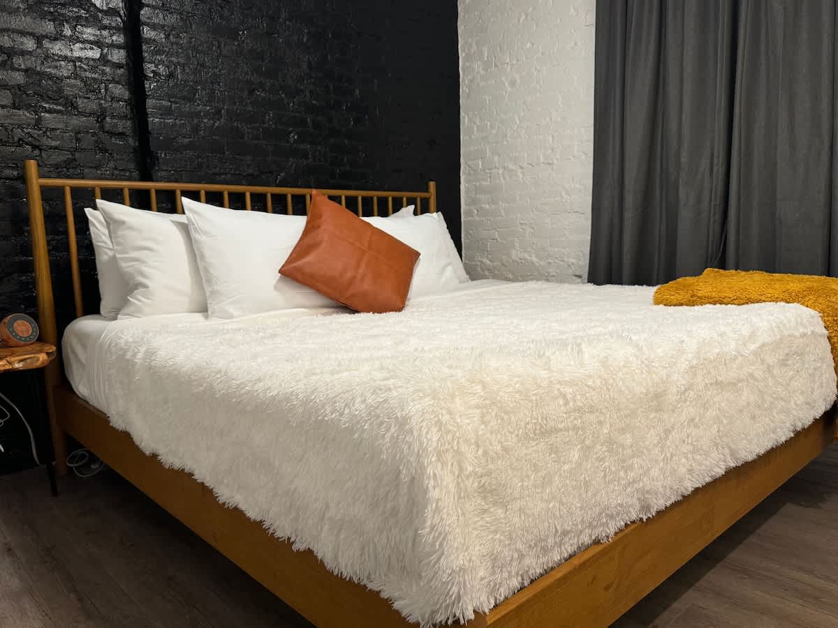 🌿 Jungle Jive by Jungle House | Downtown & Short North | Free Parking | 5,800+ Reviews | Near Convention Center & Nationwide Arena & Ohio State | Walk to High Street 6