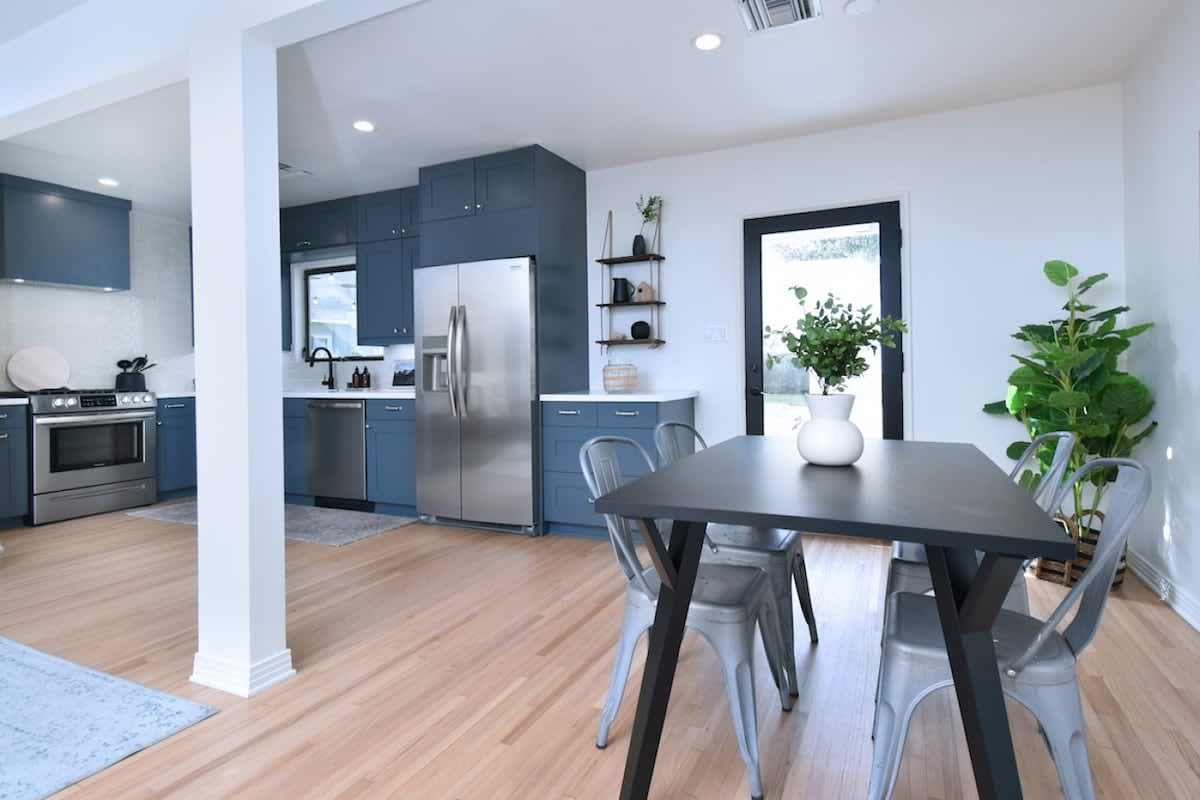 Private Backyard Retreat · 3BR Near Universal