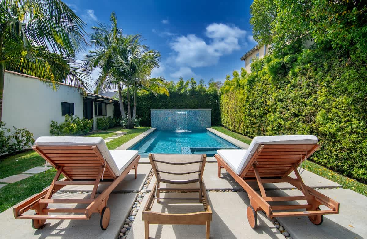 Spanish House with Pool · Near Beverly Hills