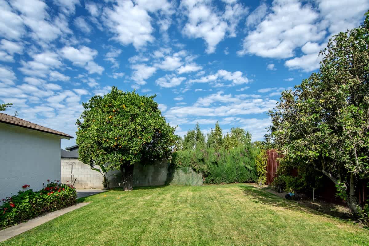 Central LA Home with Private Yard · Near The Grove - Picture 40