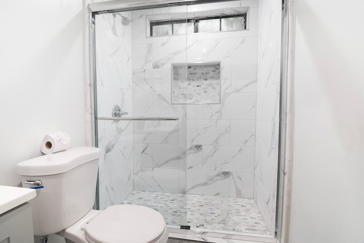 Remodeled 3BR Apartment · Near Universal Studios - Picture 30