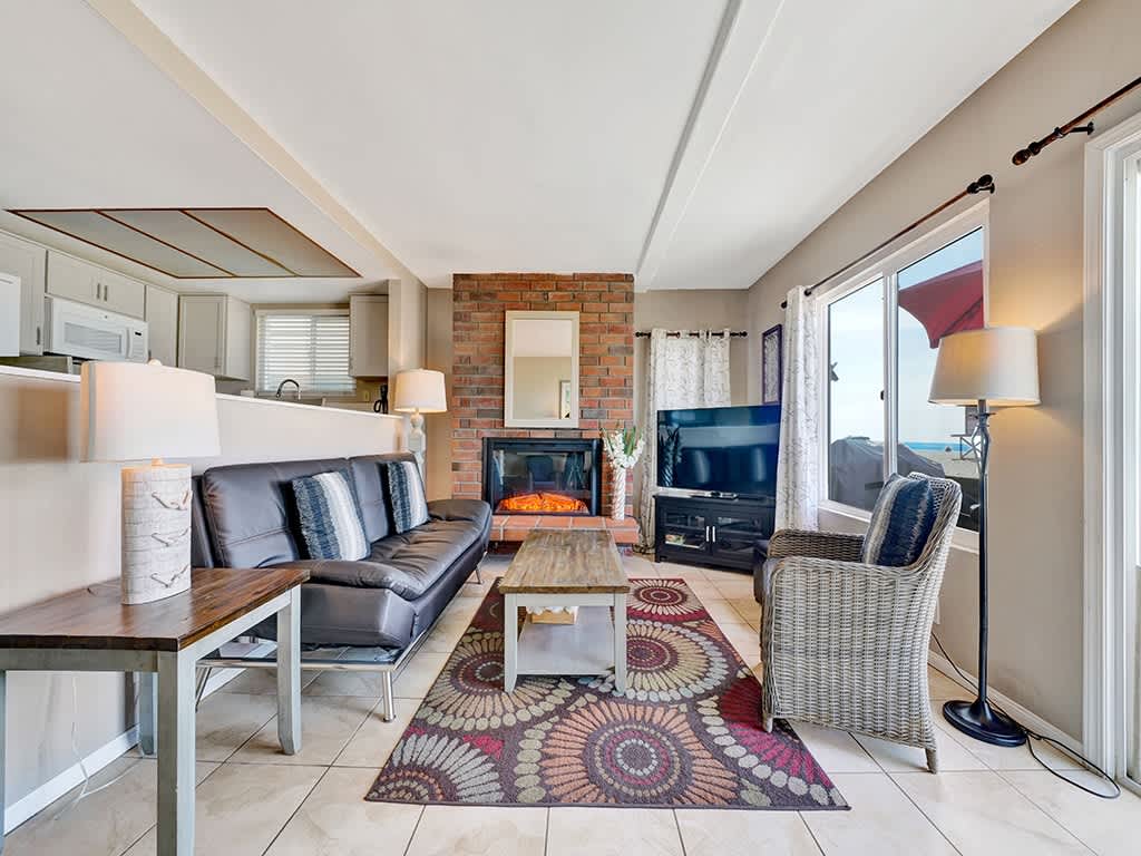 3607 Seashore A & B | Oceanfront Duplex w/ Incredible Beach Views 3