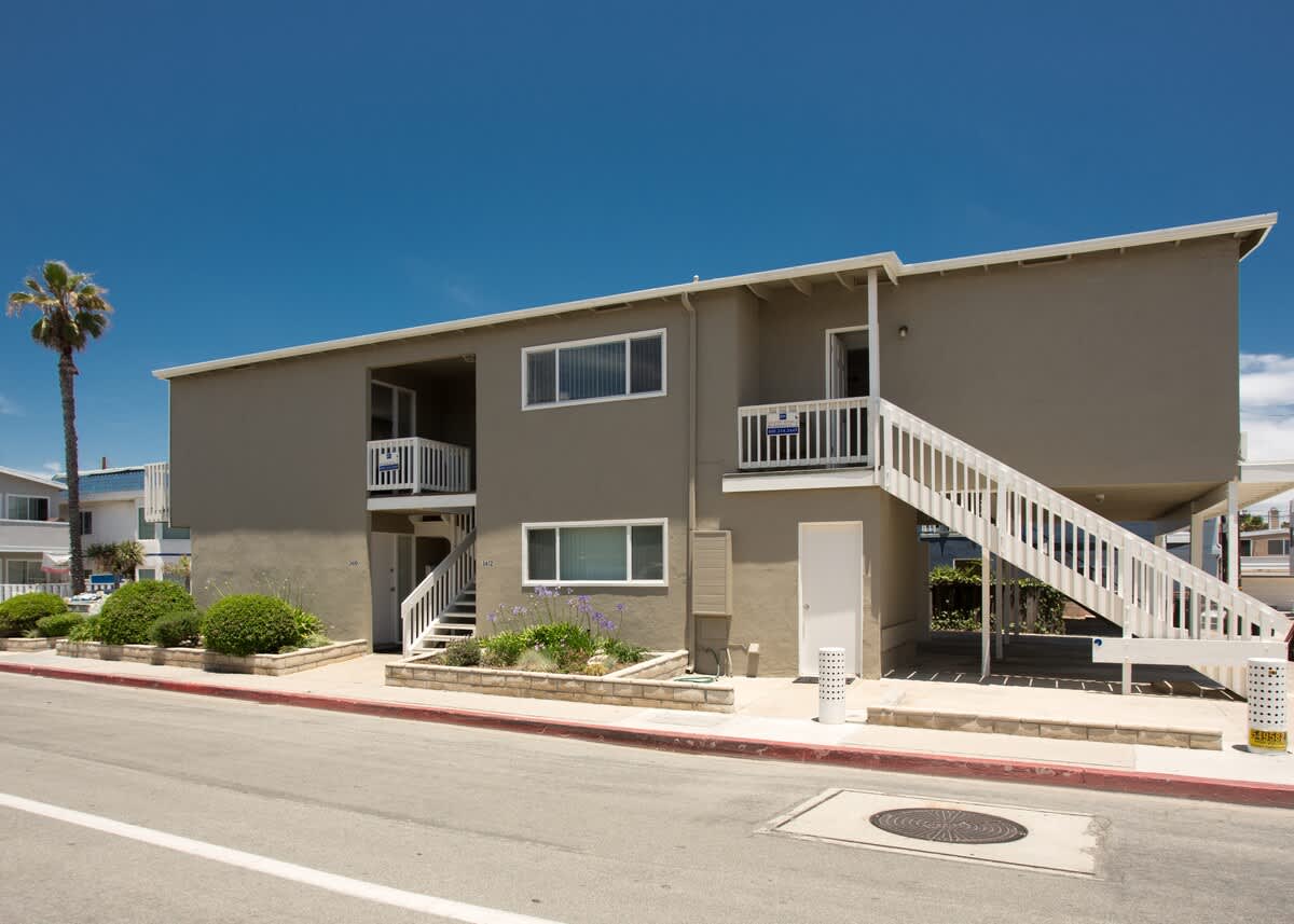 3610/3612 Seashore | Value Duplex 1 House To The Sand 2