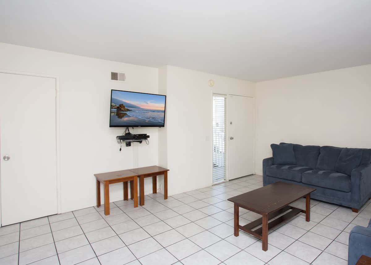 3610/3612 Seashore | Value Duplex 1 House To The Sand 3