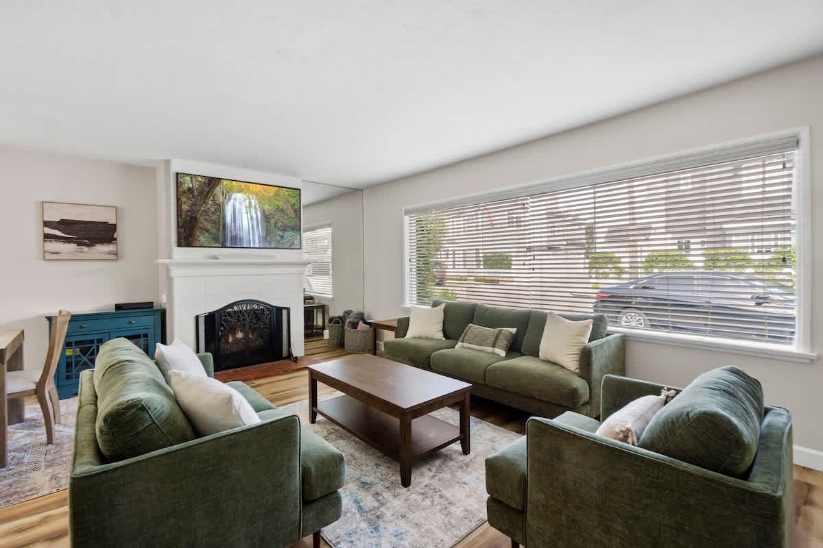 2145 Seville | Exclusive Peninsula Point Retreat Steps to Sand 2