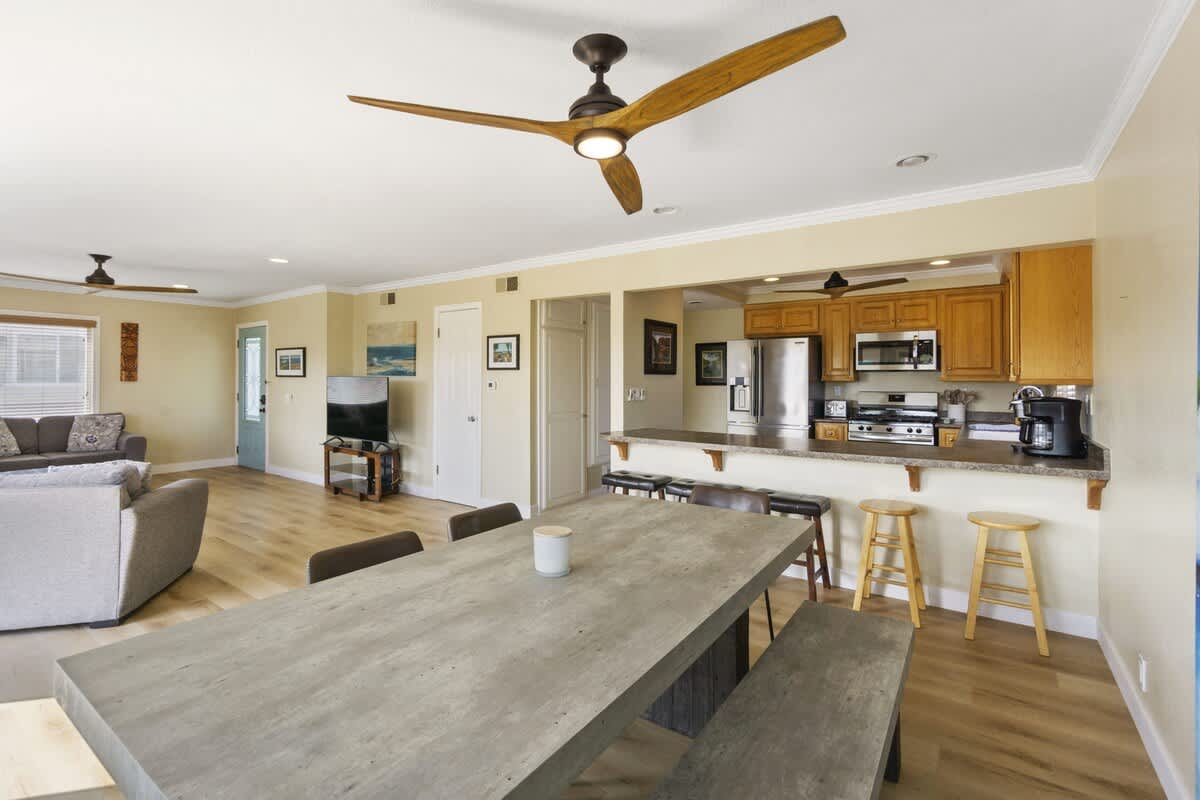 3804 Seashore B | Beachy Family Retreat • Just 1 House to Ocean 4