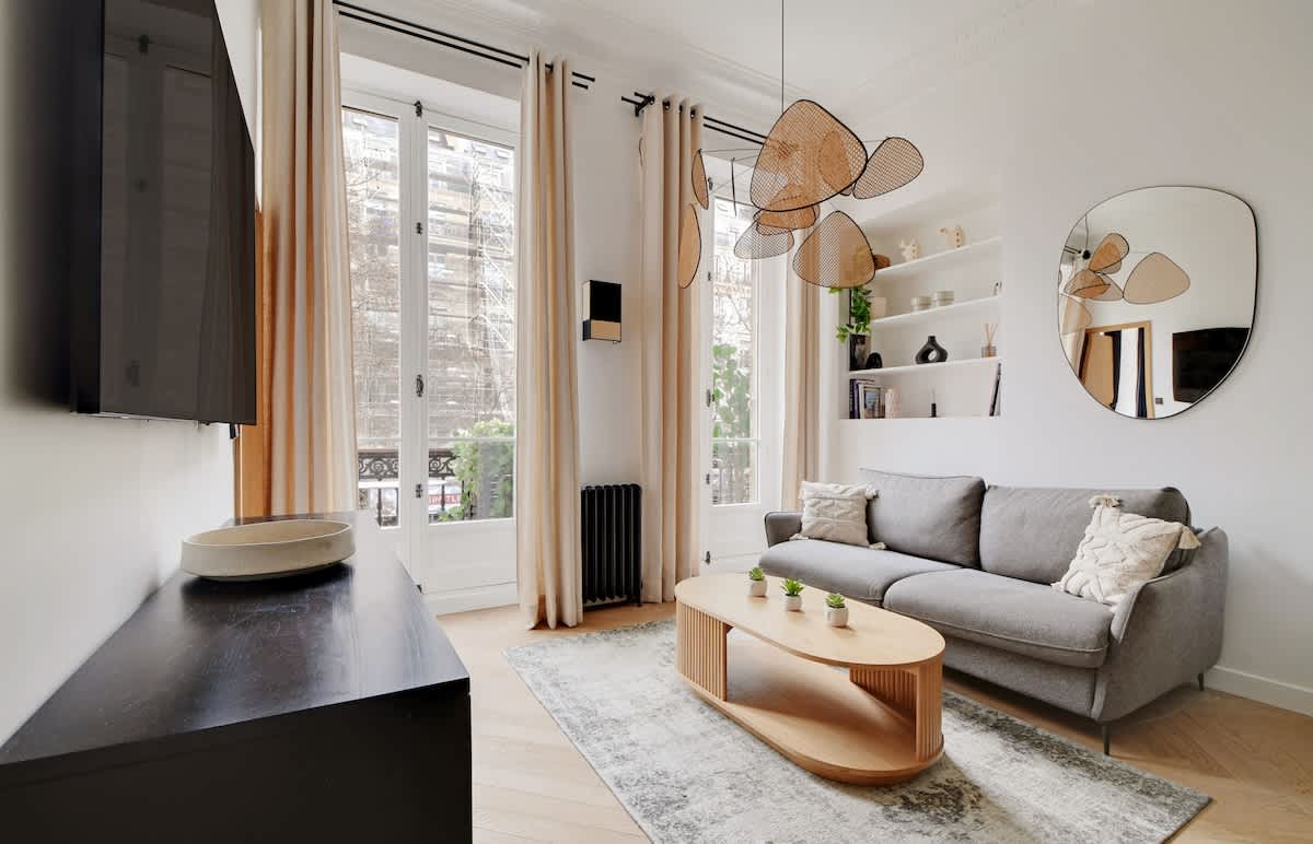 A Modern Stylish 1-BR Apartment in Opéra — Paris, Île-de-France — vacation rental