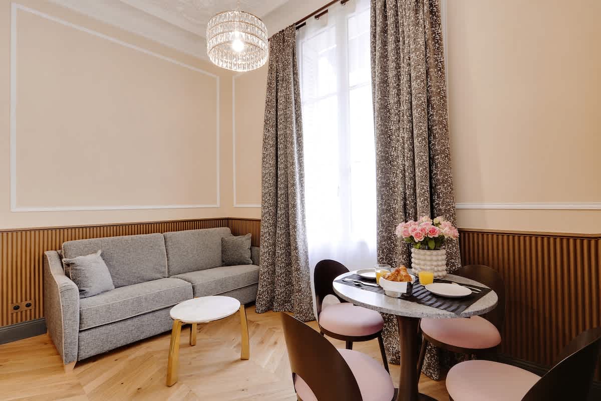 A Superb 1-BR apartment in La Madeleine-Opéra — Paris, Île-de-France — vacation rental