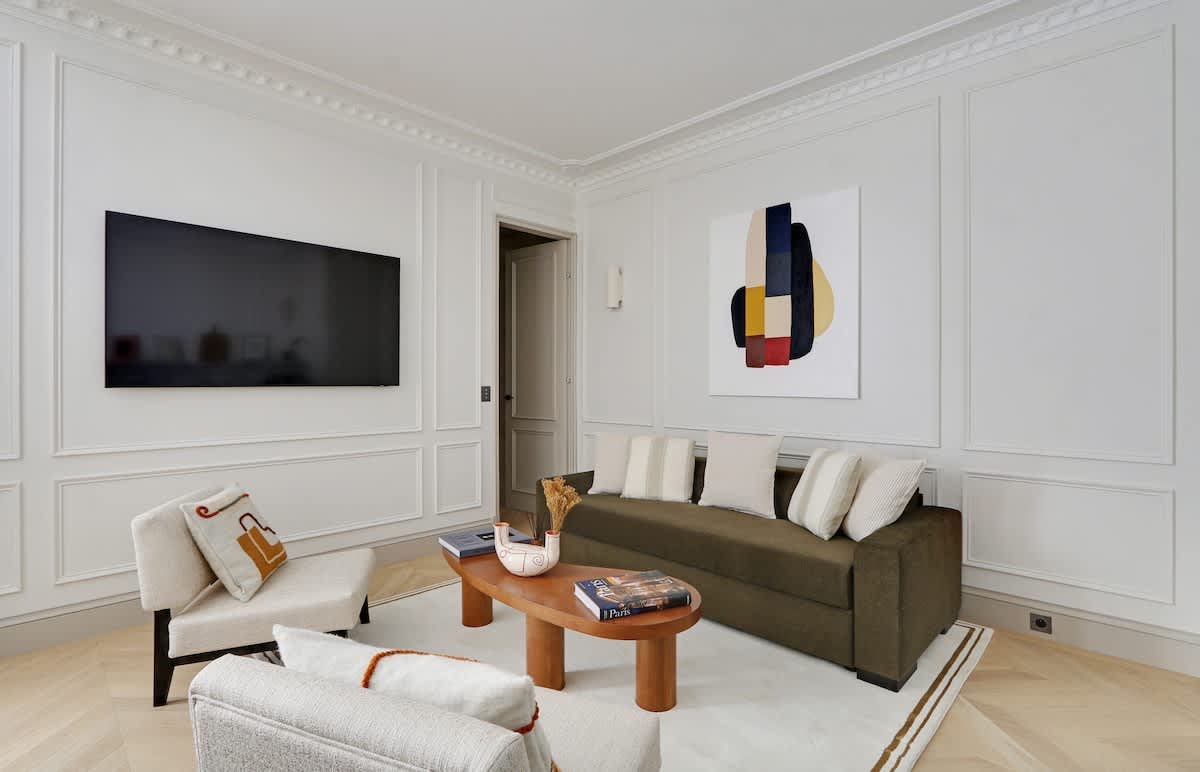 The Lander - Serviced 2BR/2BA - Louvre-Rivoli IV — Paris, Île-de-France — vacation rental