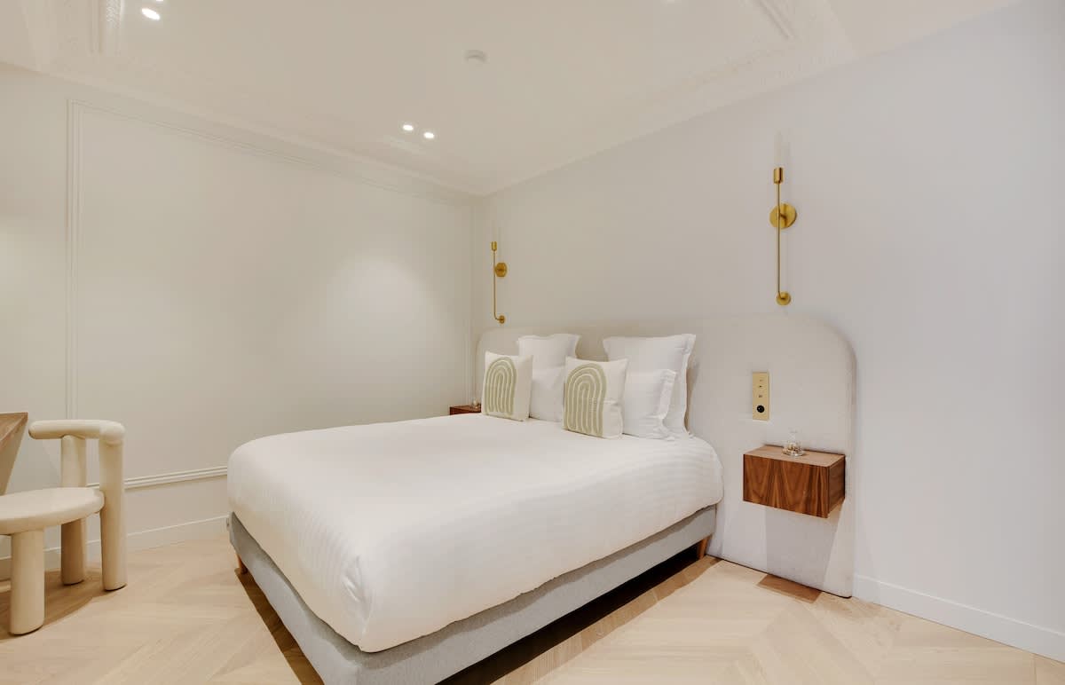 A Chic Studio with Services in La Madeleine — Paris, Île-de-France — vacation rental