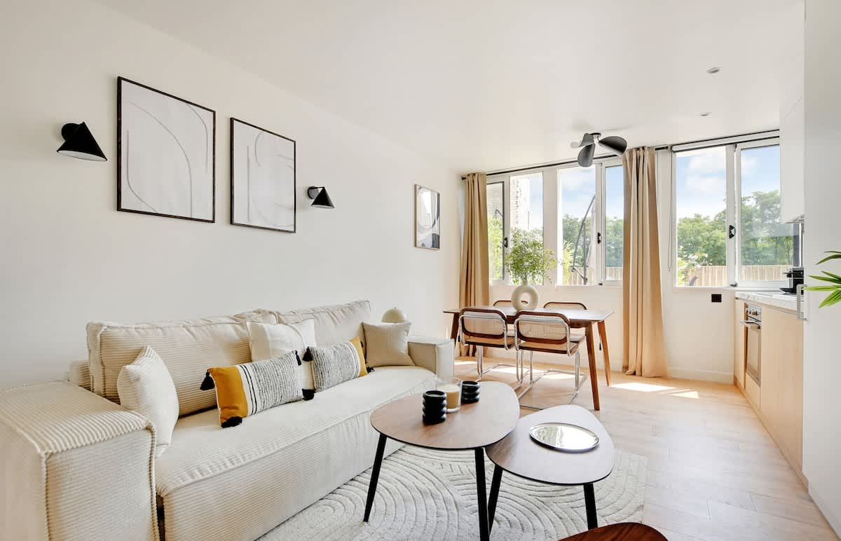 A Lovely 1-BR/1BA withTerrace - Bois de Vincennes — Paris, Île-de-France — vacation rental