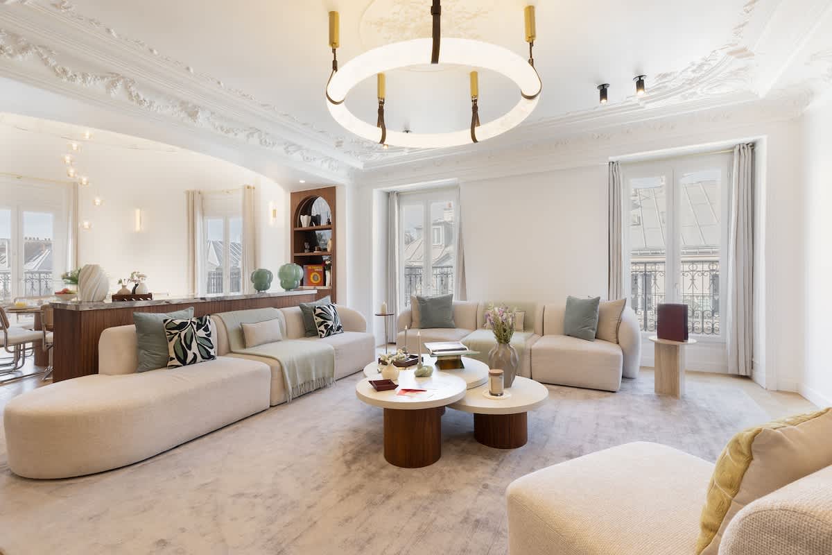 A 5BR/4BA Duplex w/Services in La Madeleine-Opéra — Paris, Île-de-France — vacation rental
