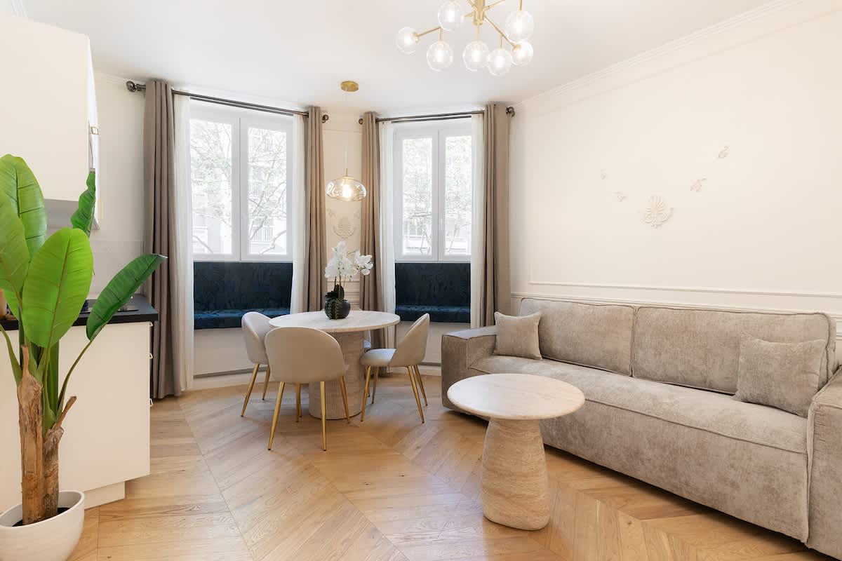A Sublime 1-BR with Services in Batignolles — Paris, Île-de-France — vacation rental