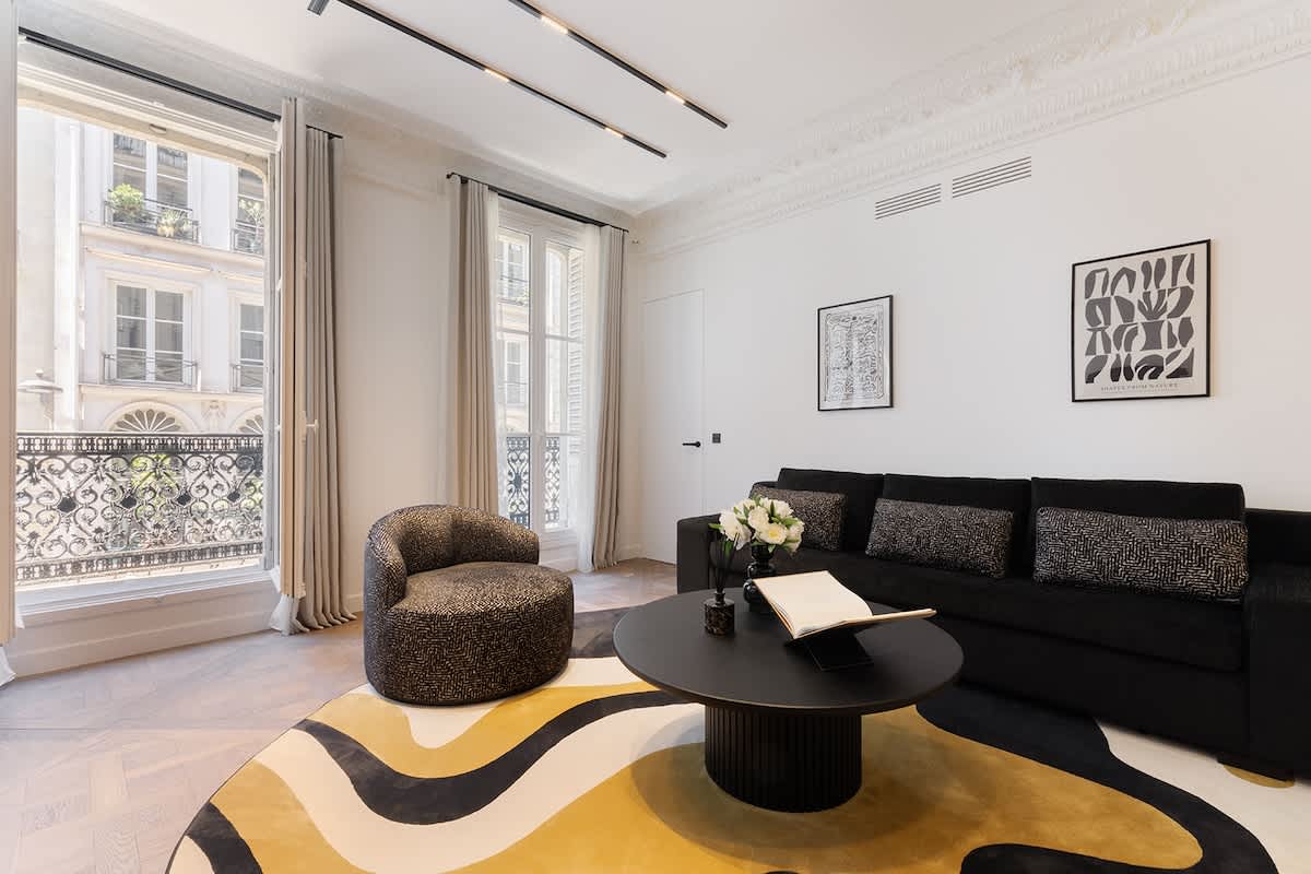 ONIRI - Serviced 2-BR/2BA - Louvre Richelieu II — Paris, Île-de-France — vacation rental