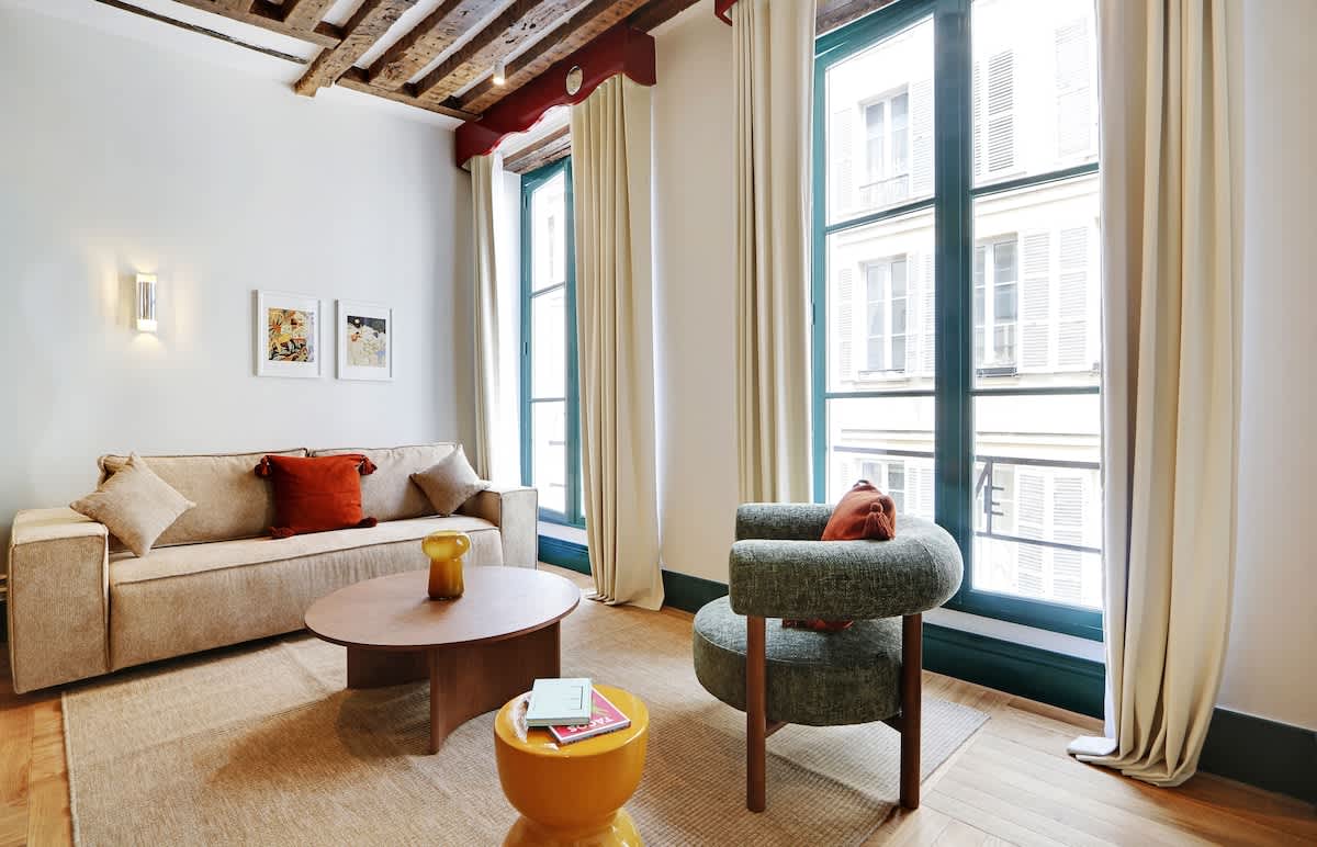 A Picturesque 2-BR/2-BA w. Services in St-Germain — Paris, Île-de-France — vacation rental