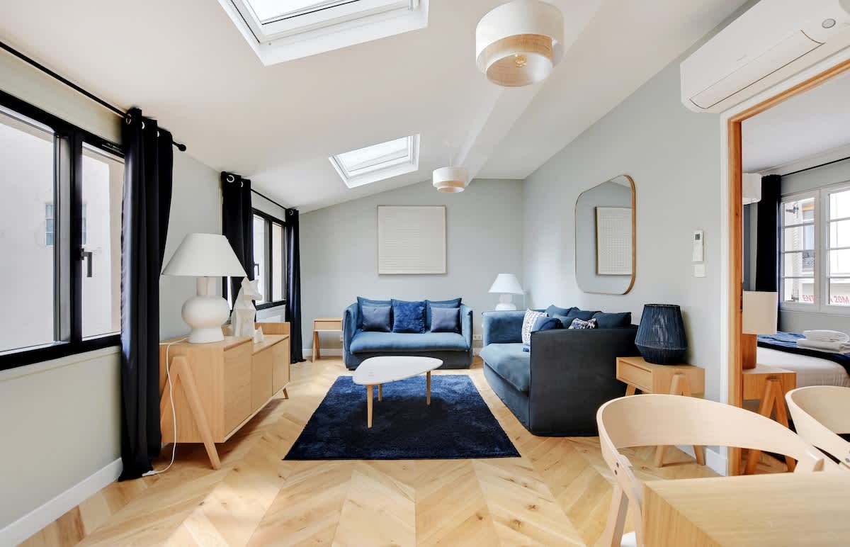 A Wonderful 2-BR/2BA in Montmartre — Paris, Île-de-France — vacation rental