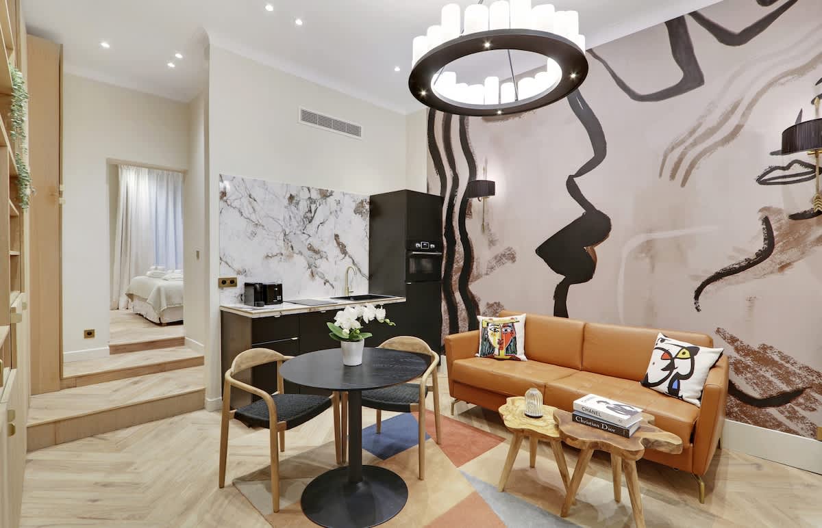 A Luxury Chic 1-Br Apartment in Saint Germain — Paris, Île-de-France — vacation rental
