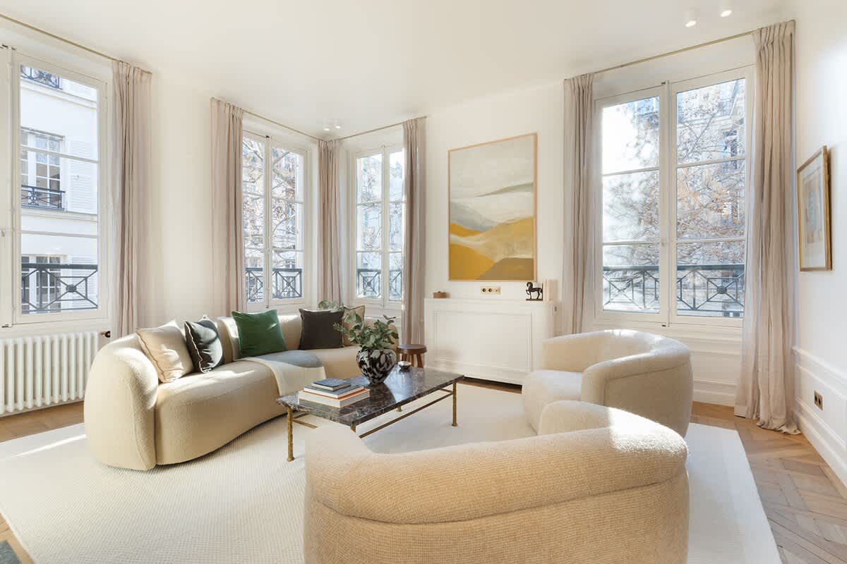 A Sublime 2-BR/2BA in Saint Germain / Furstemberg — Paris, Île-de-France — vacation rental