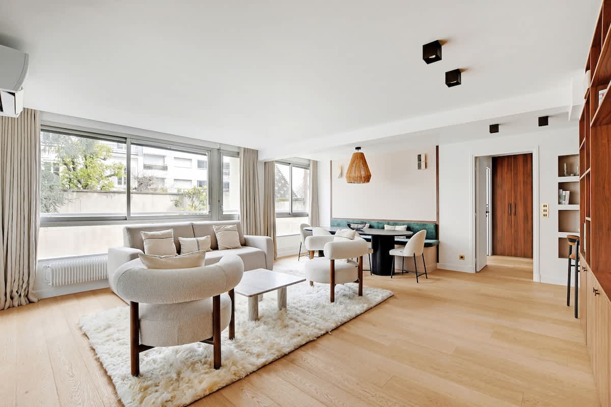 A Refined 3-BR/3BA in Trocadéro - Tour Eiffel — Paris, Île-de-France — vacation rental