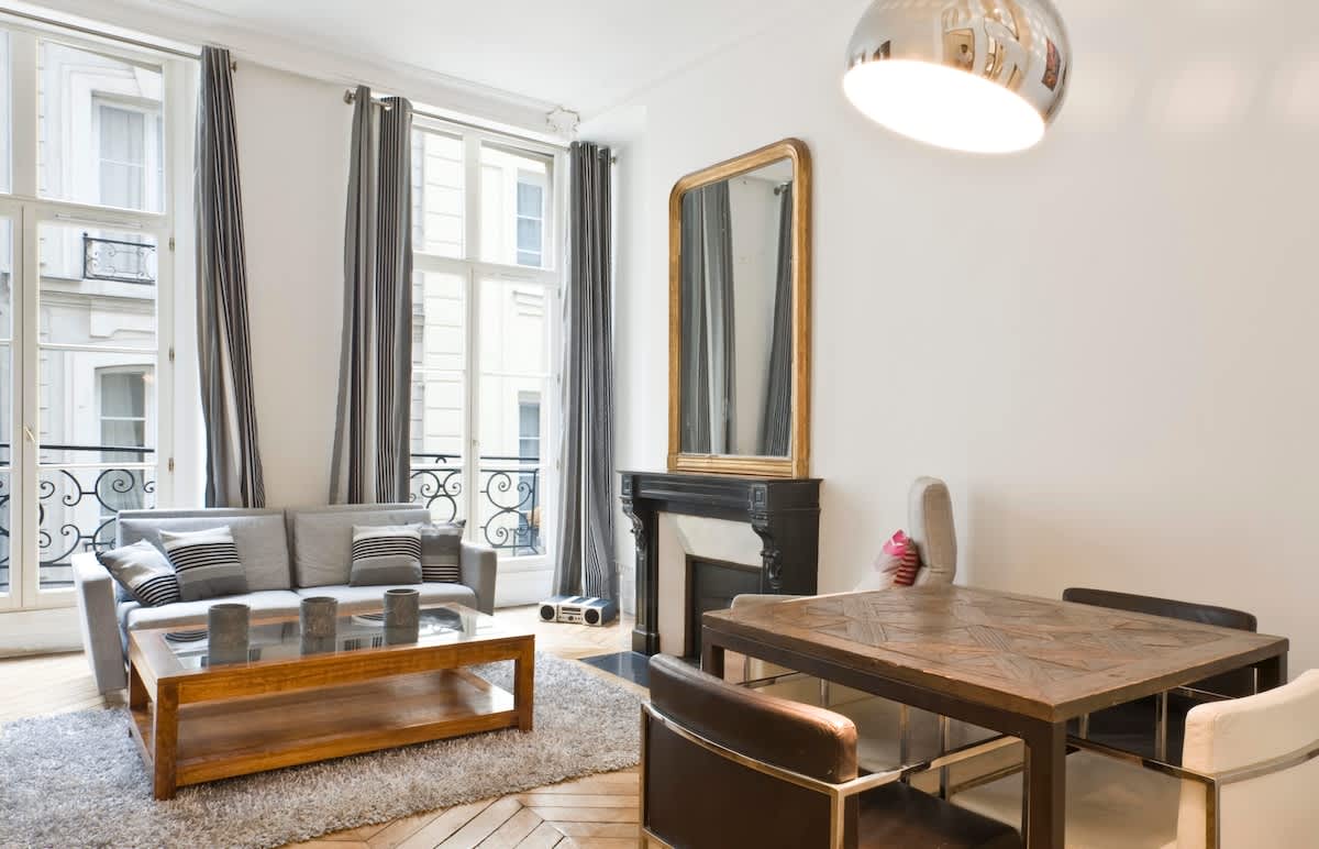 An Amazing 1-BR in Saint-Germain-des-Près — Paris, Île-de-France — vacation rental