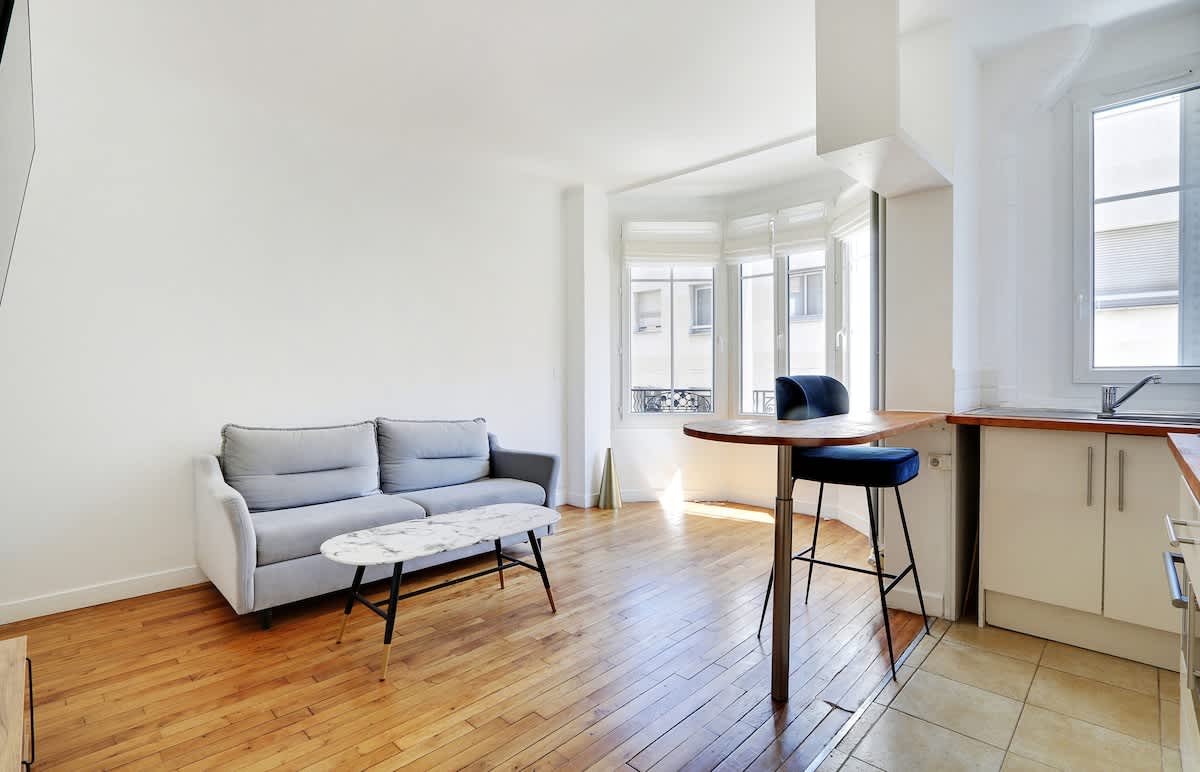 A Bright 1-BR near the Père-Lacahaise — Paris, Île-de-France — vacation rental