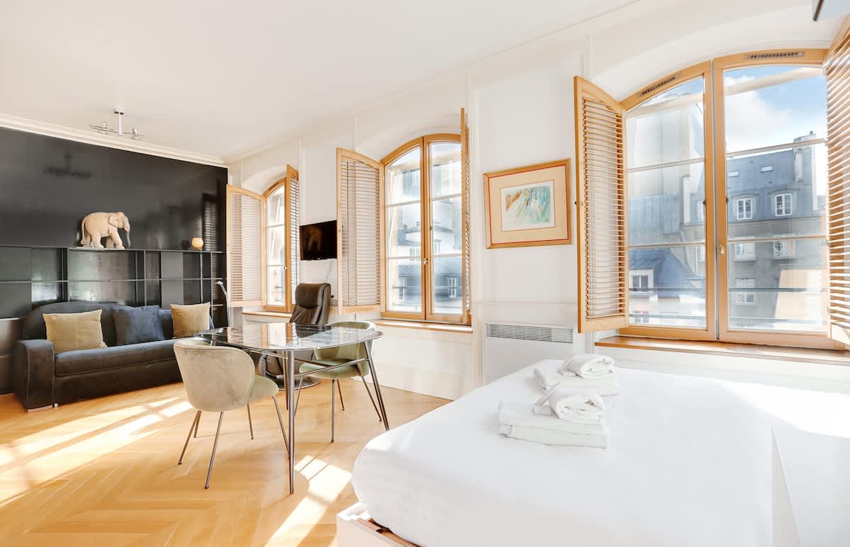 A Charming Loft near the Champs Elysées — Paris, Île-de-France — vacation rental
