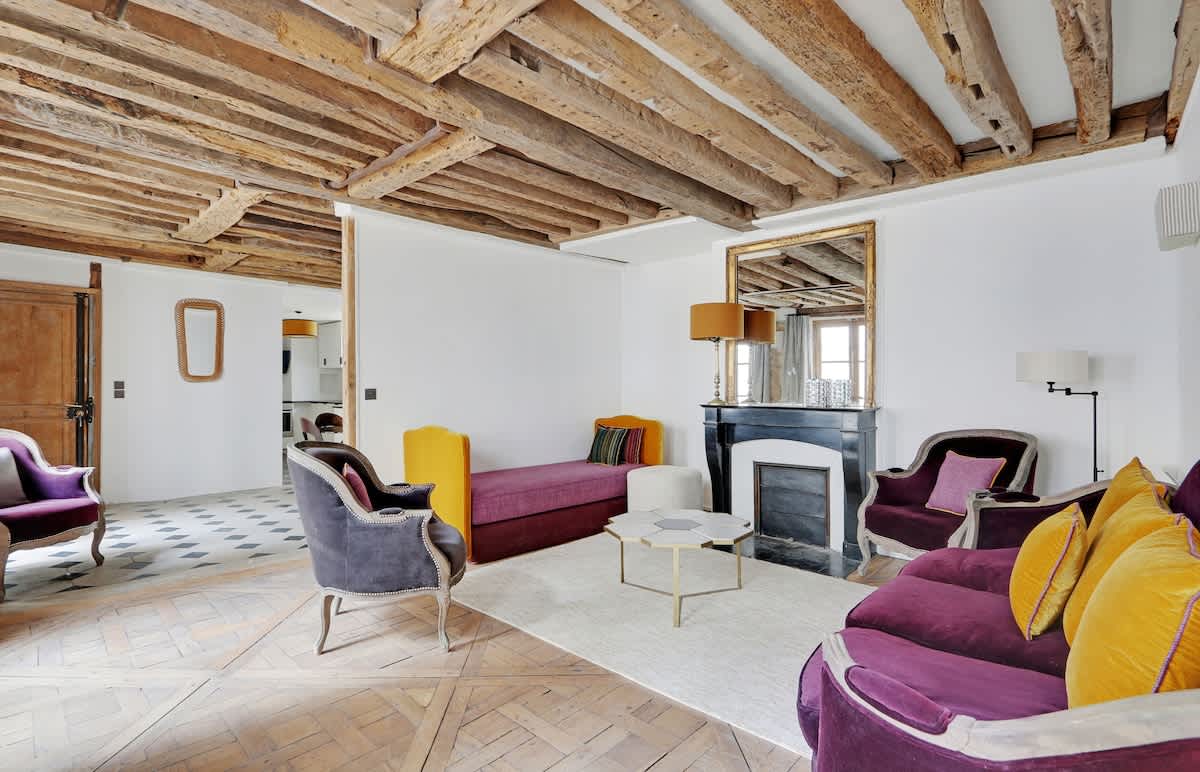 An Outstanding 1-Br 1 Ba in St Germain des Près — Paris, Île-de-France — vacation rental