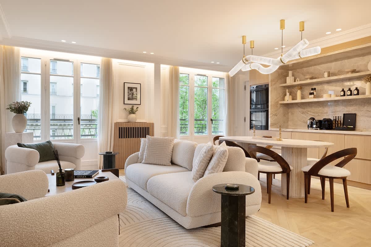 The Lander - Serviced 3BR/3BA - Champs-Elysées — Paris, Île-de-France — vacation rental