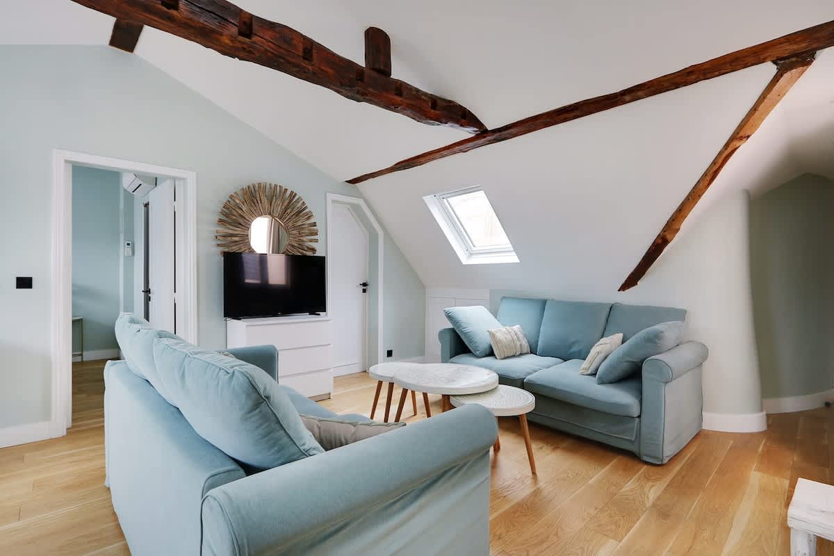 A Beautiful 2-BR/2BA in Opera - St Lazare — Paris, Île-de-France — vacation rental