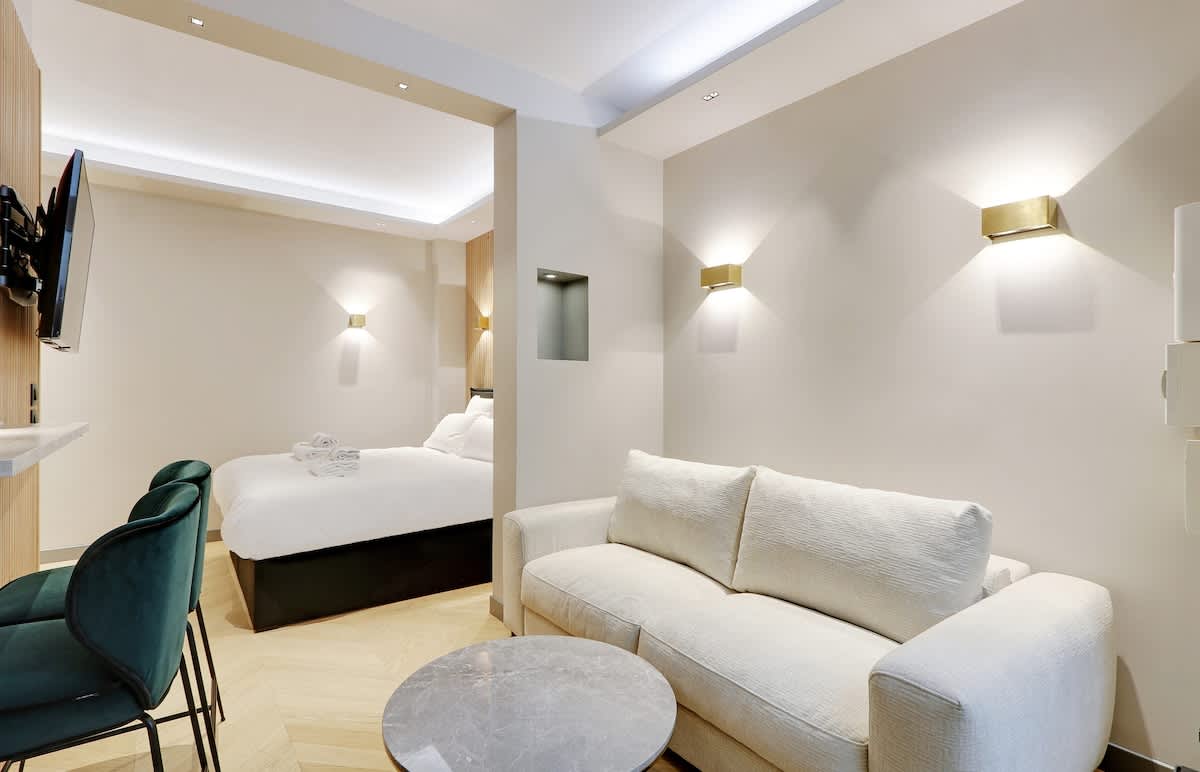 A Dazzling Studio-Loft in Parc Monceau — Paris, Île-de-France — vacation rental