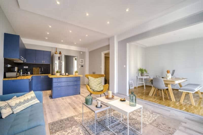 Ious, stunning apartment near the Athenian center