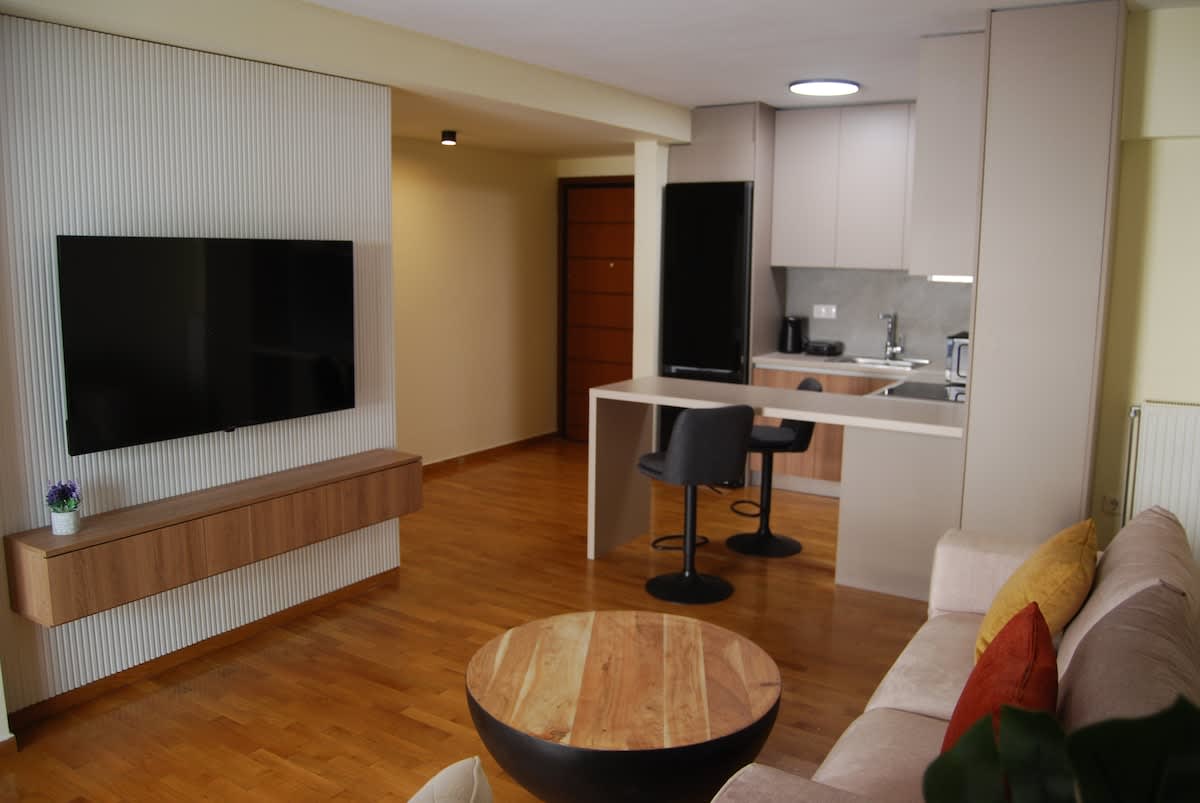 Kidantidon, stylish apartment in Petralona