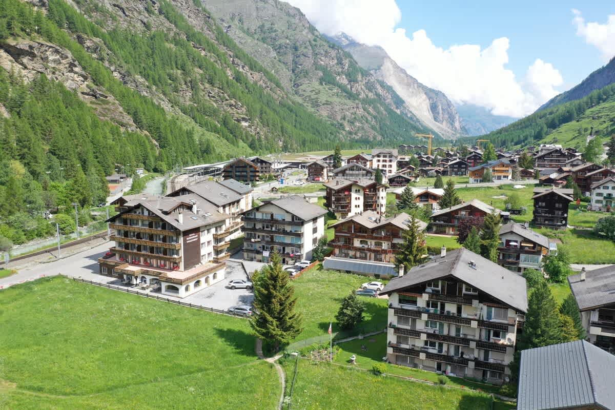 Cozy Family Stay near Zermatt — 14