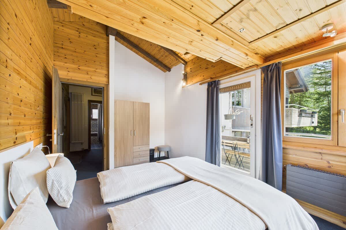 Spacious Family Apartment in Saas-Fee — 14