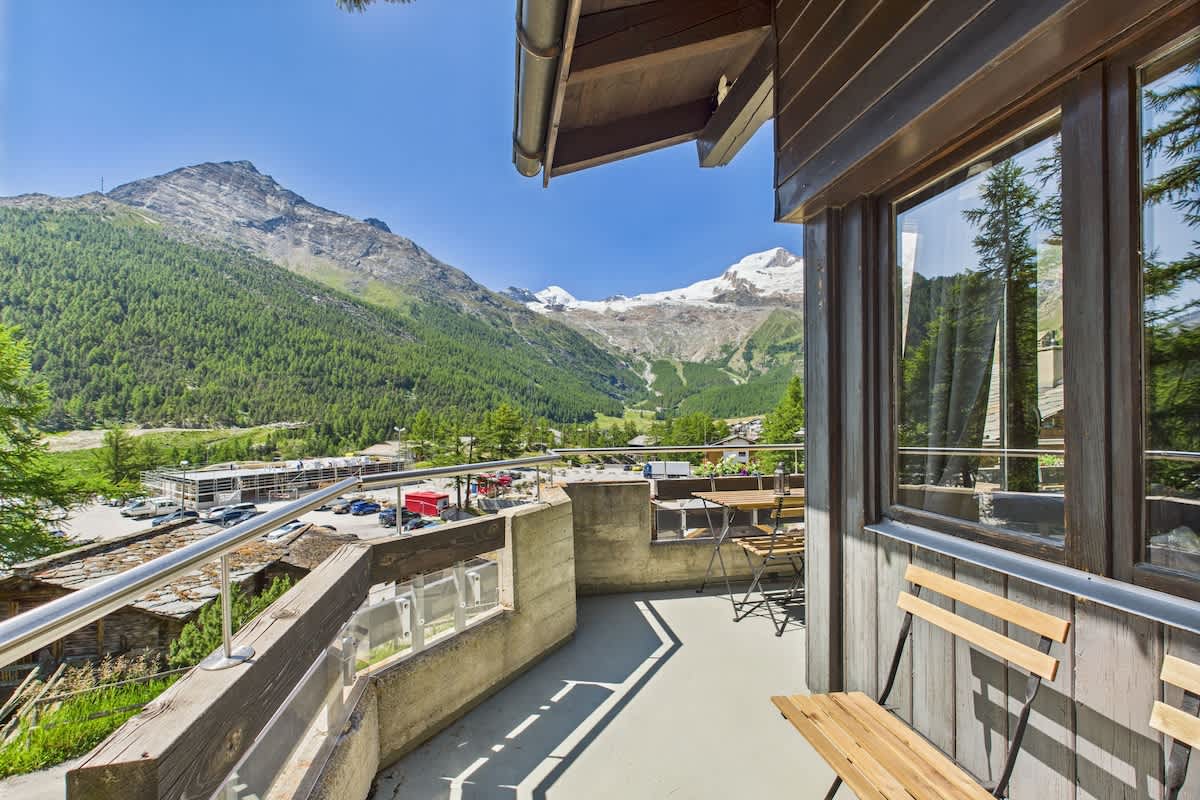 Spacious Family Apartment in Saas-Fee — 37