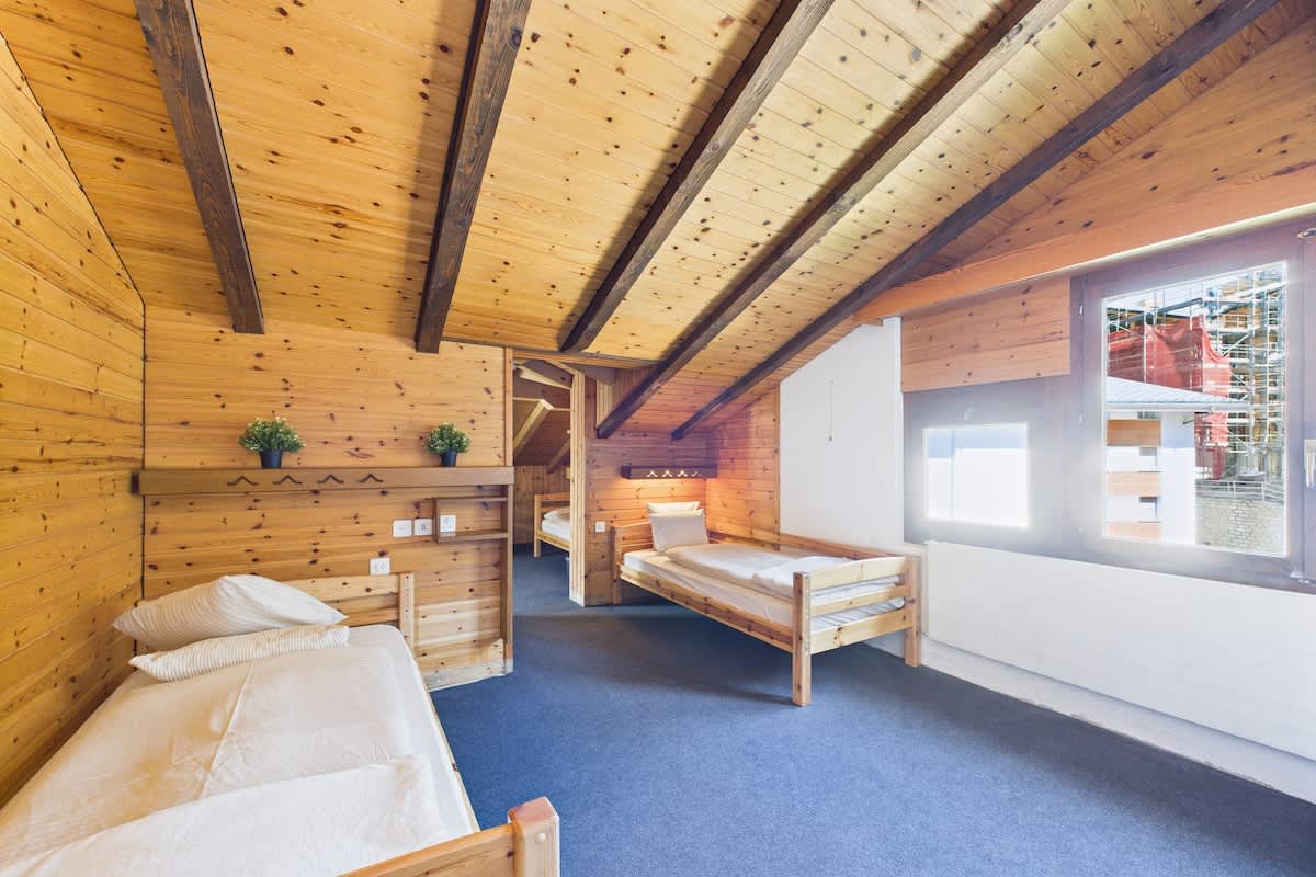 Spacious Family Apartment in Saas-Fee — 23