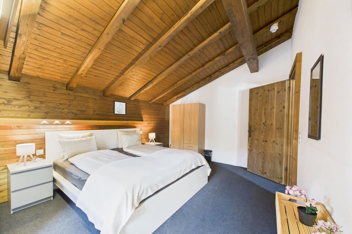 Spacious Family Apartment in Saas-Fee — 17