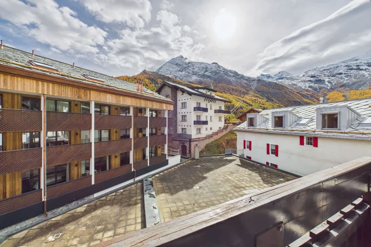 Central Apartment for 6 the Heart of Saas-Fee — 6
