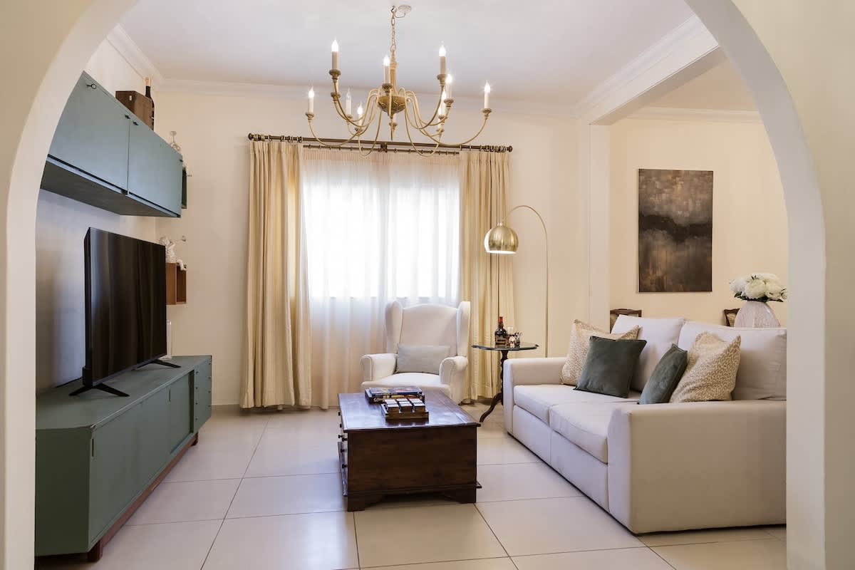 Spacious 3-Bed Maisonette with Garden in Swieqi