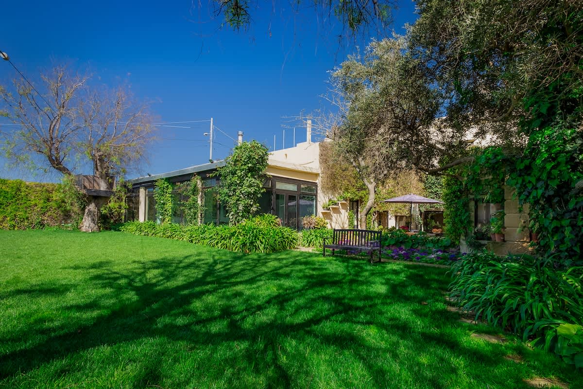 Private Villa with Lagoon Pool in Madliena (Overnight Stays)